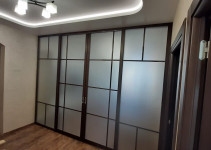 Перегородка раздвижная пять стекол